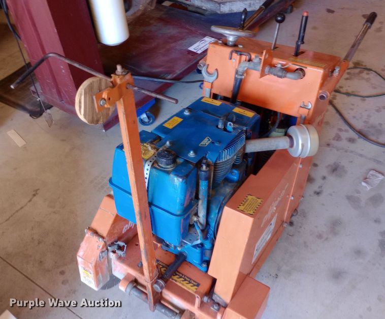 image for item DH1484 Norton Clipper C-162-JAA concrete saw