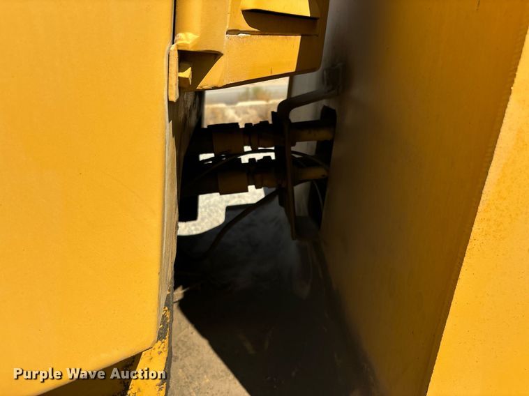 image for item DH8626 1978 Caterpillar 920 wheel loader