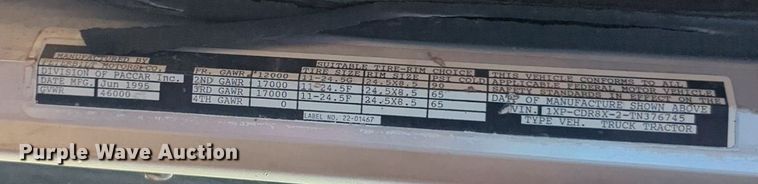 image for item DL1073 1996 Peterbilt 377 semi truck