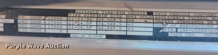 image for item DL1073 1996 Peterbilt 377 semi truck