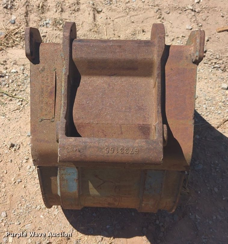 image for item DL1075 Bobcat excavator bucket