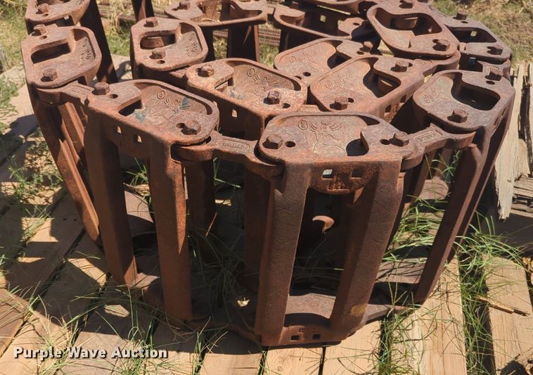 image for item DL1076 Bobcat over tire skid steer tracks