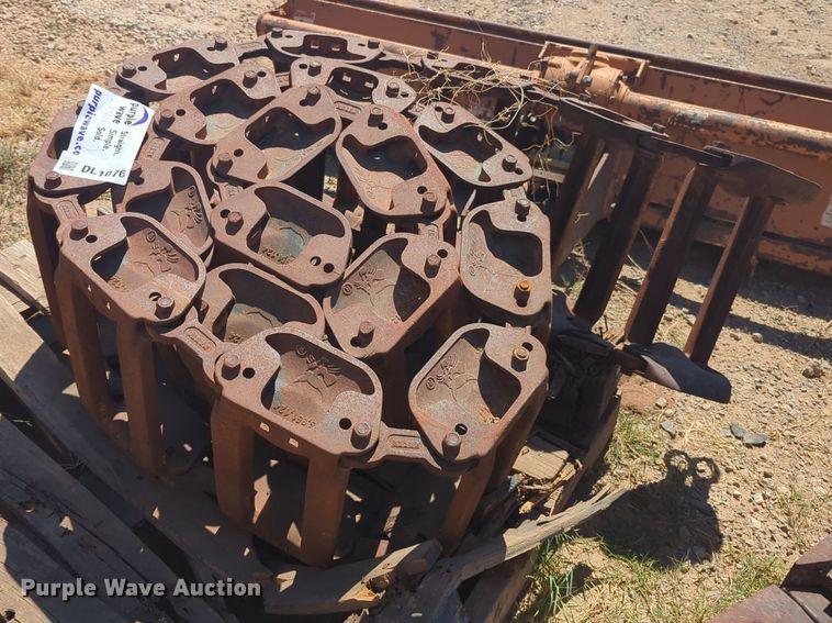 image for item DL1076 Bobcat over tire skid steer tracks