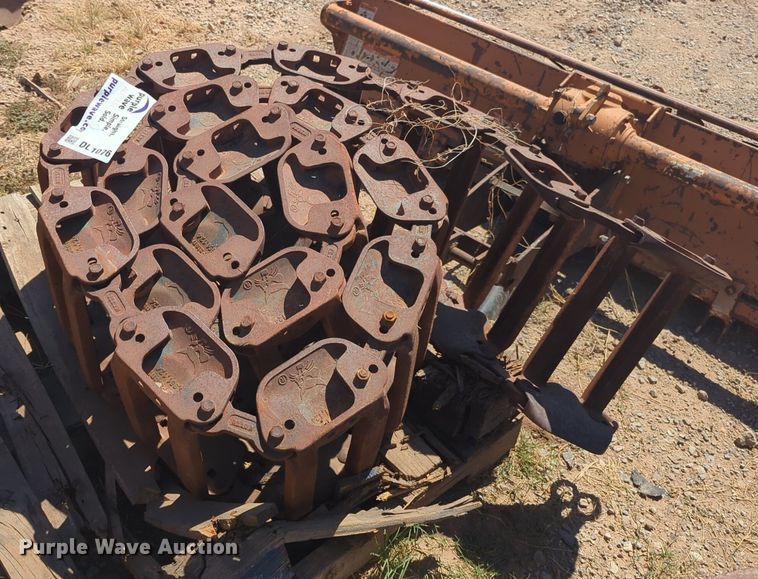 image for item DL1076 Bobcat over tire skid steer tracks