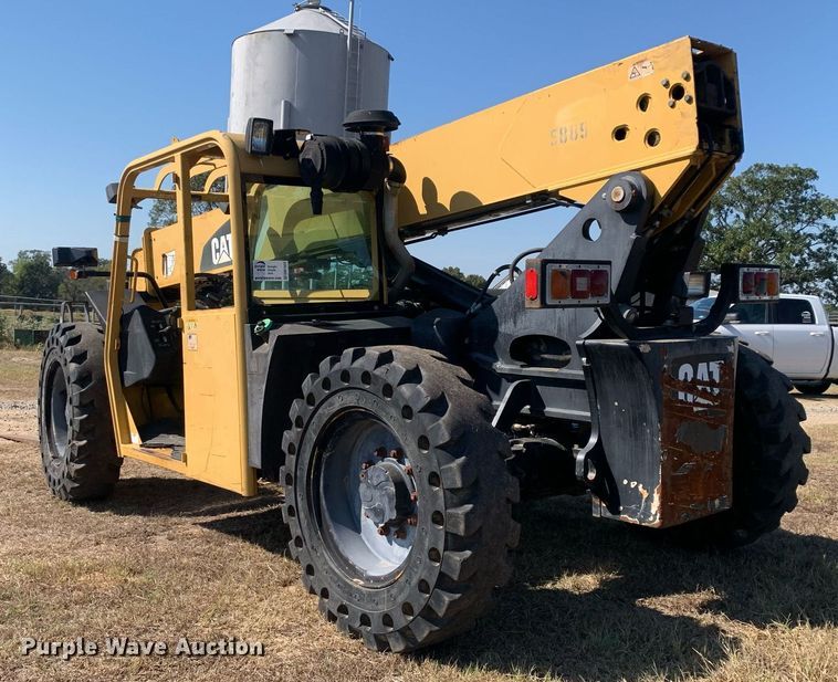 image for item DM1822 2007 Caterpillar TL642 telehandler