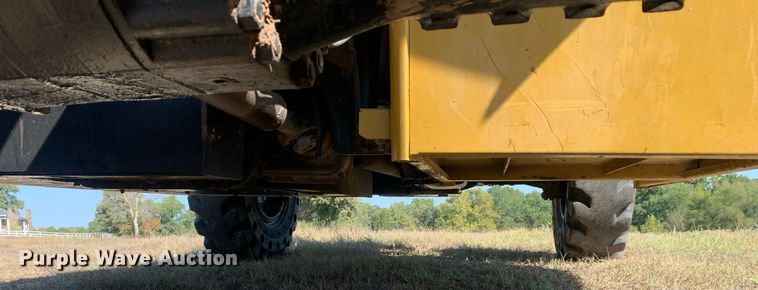 image for item DM1822 2007 Caterpillar TL642 telehandler