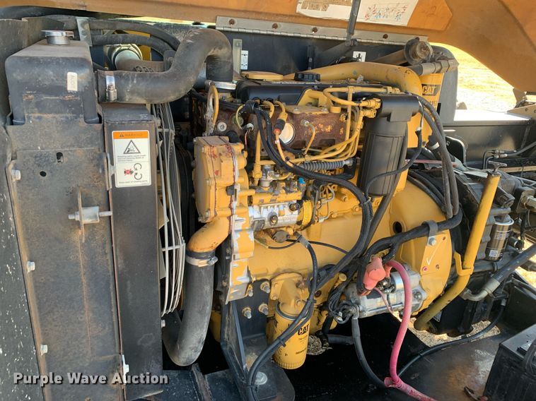 image for item DM1822 2007 Caterpillar TL642 telehandler