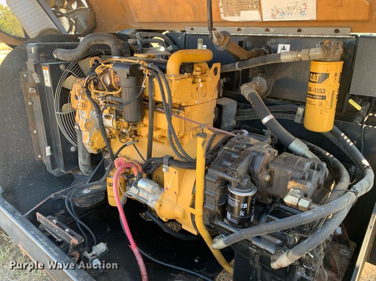 image for item DM1822 2007 Caterpillar TL642 telehandler