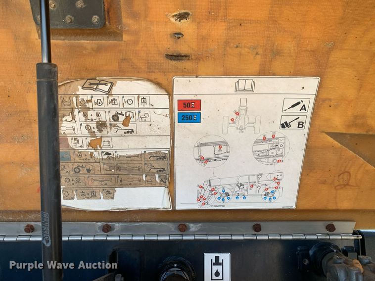 image for item DM1822 2007 Caterpillar TL642 telehandler