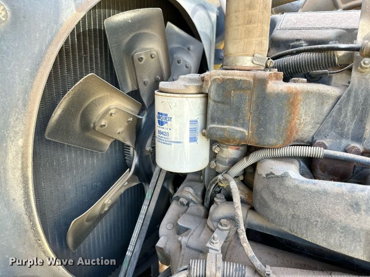 image for item DM2698 1997 Mack RD690S ready mix truck