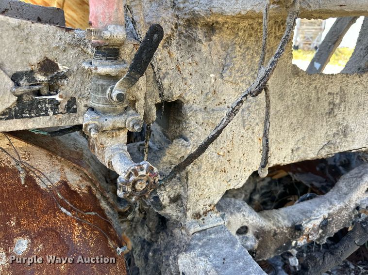 image for item DM2698 1997 Mack RD690S ready mix truck