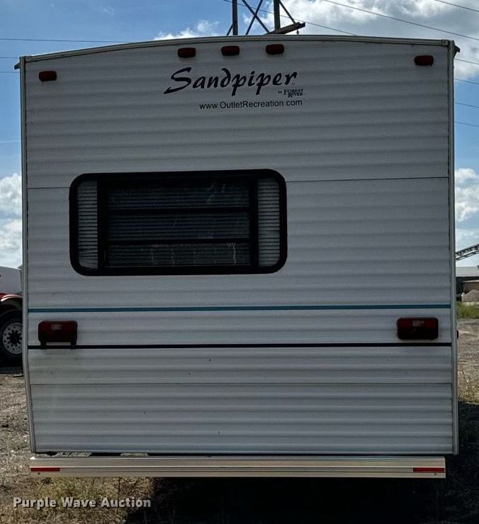 image for item DN0752 2001 Forrest River  Sandpiper 38BHDS camper