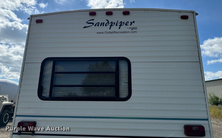 image for item DN0752 2001 Forrest River  Sandpiper 38BHDS camper