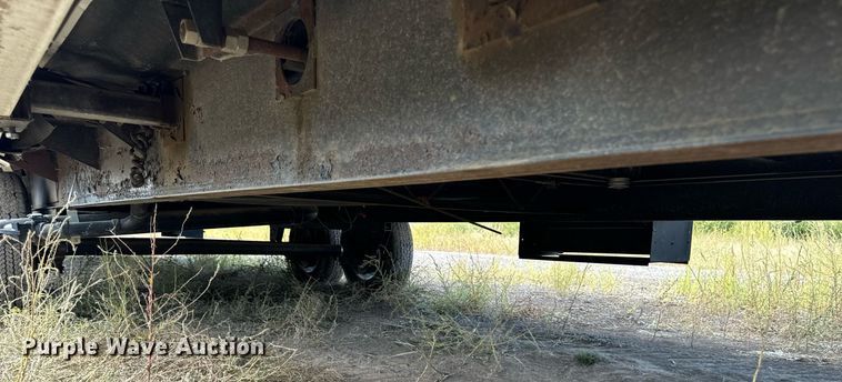 image for item DN0752 2001 Forrest River  Sandpiper 38BHDS camper