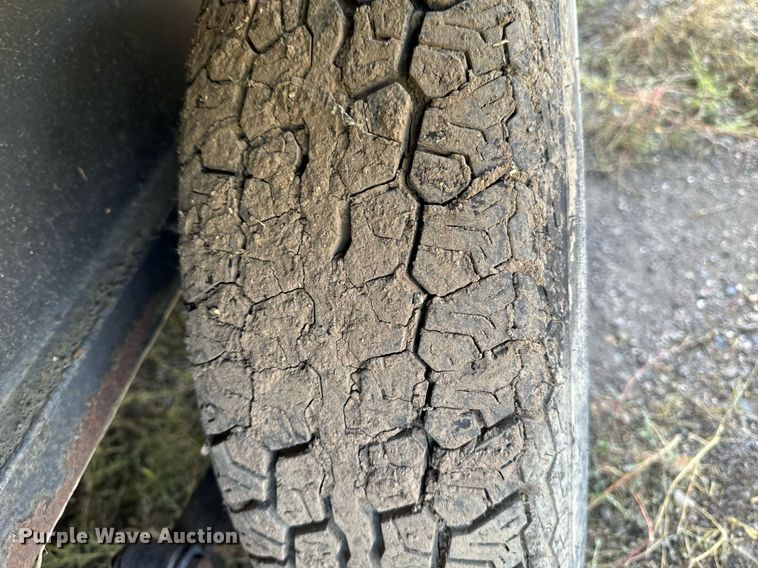 image for item DN0752 2001 Forrest River  Sandpiper 38BHDS camper