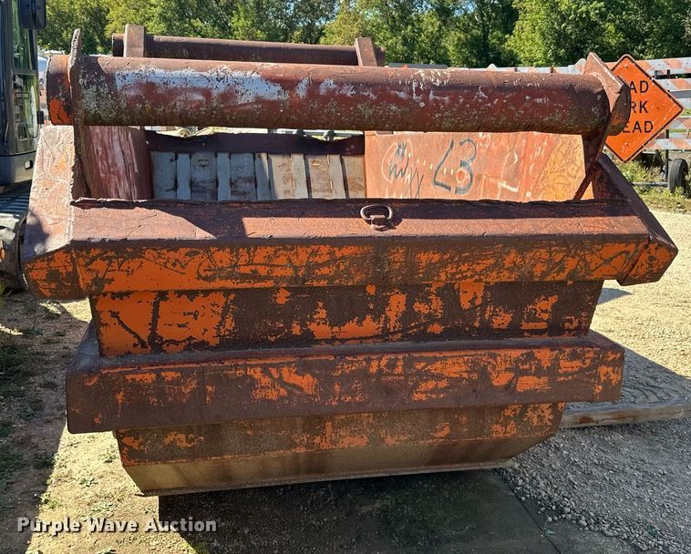 image for item DN0770 Rock box