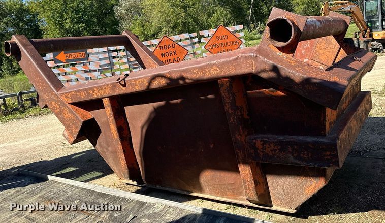 image for item DN0770 Rock box