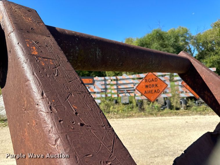 image for item DN0770 Rock box