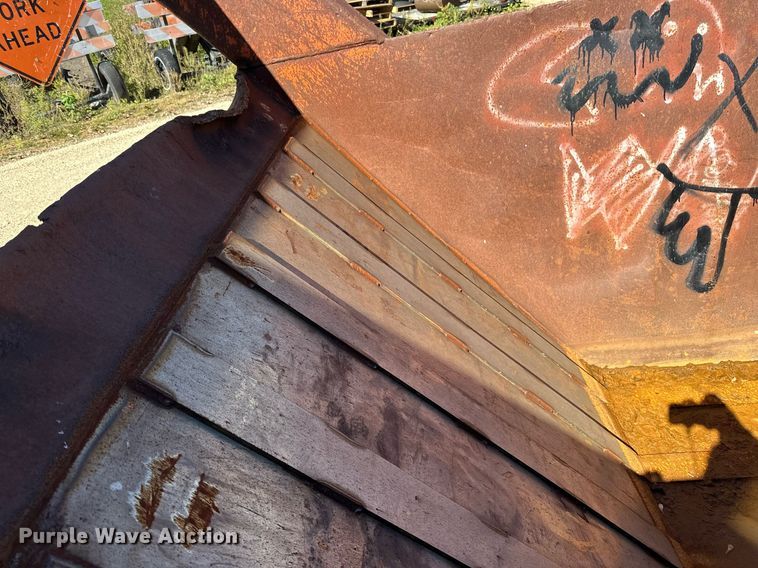 image for item DN0770 Rock box