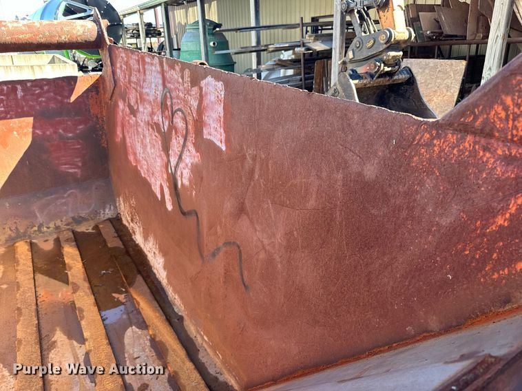 image for item DN0770 Rock box