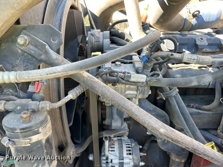 image for item DN0774 2005 Mack  CV513 ready mix truck