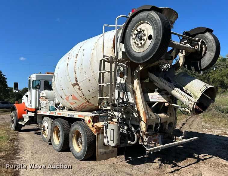 image for item DN0776 2004 Kenworth  W900 ready mix truck