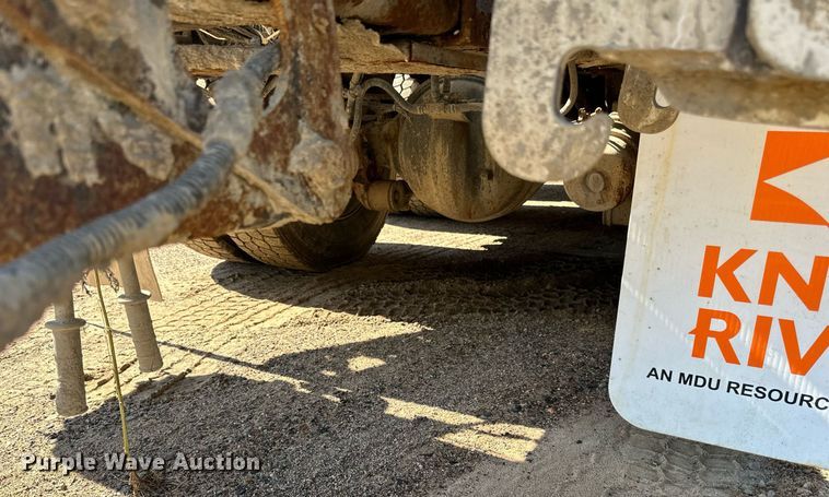 image for item DN0776 2004 Kenworth  W900 ready mix truck