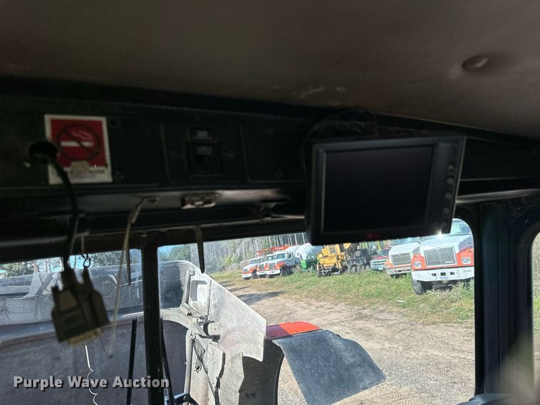 image for item DN0776 2004 Kenworth  W900 ready mix truck