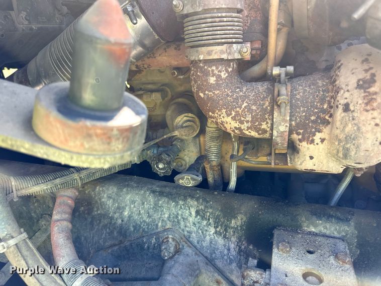 image for item DN0776 2004 Kenworth  W900 ready mix truck