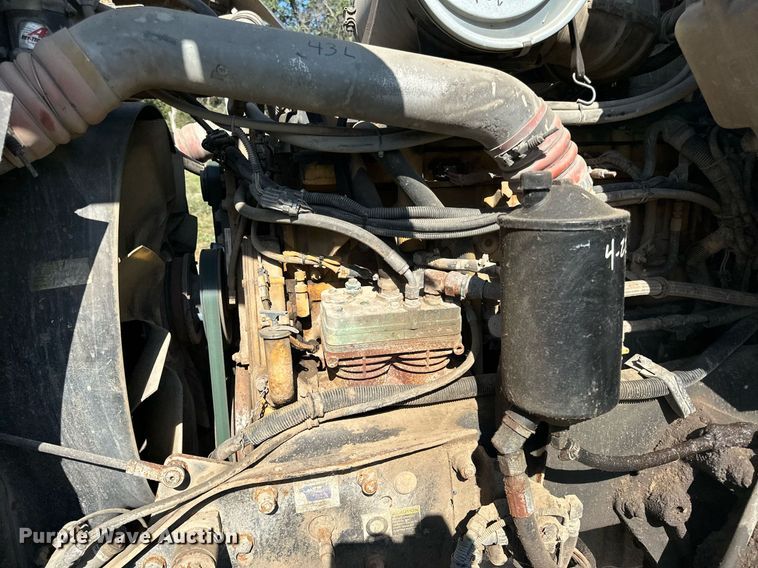 image for item DN0776 2004 Kenworth  W900 ready mix truck