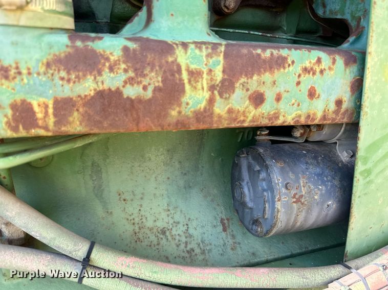 image for item DN0777 1969 John Deere 4520 tractor