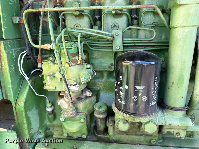 image for item DN0777 1969 John Deere 4520 tractor