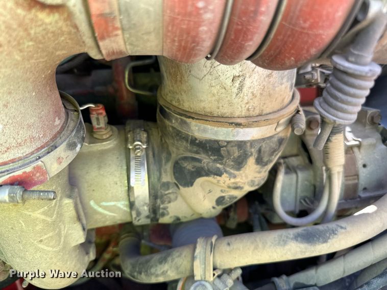 image for item DN0778 2007 International  9200i semi truck