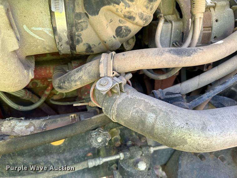 image for item DN0778 2007 International  9200i semi truck