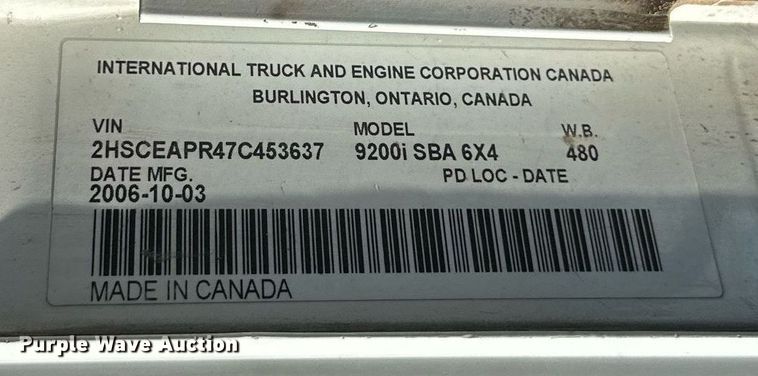 image for item DN0779 2007 International  9200i semi truck