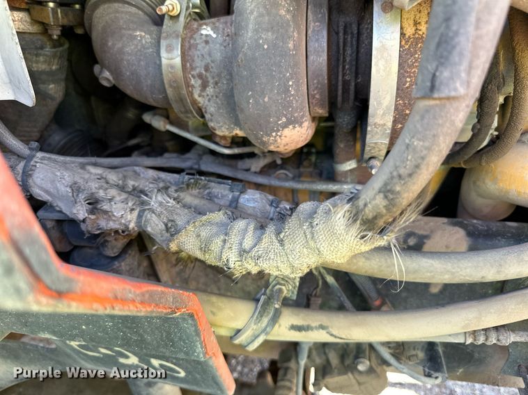 image for item DN0780 2008 International  9200i semi truck