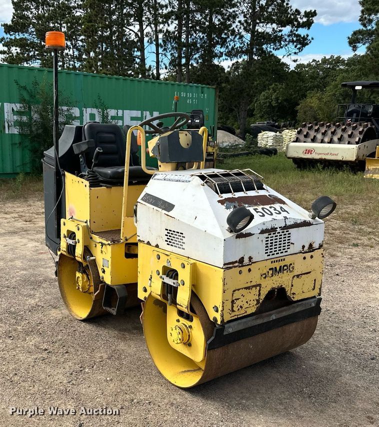 image for item DN0781 2002 Bomag  BW900 double drum vibratory roller