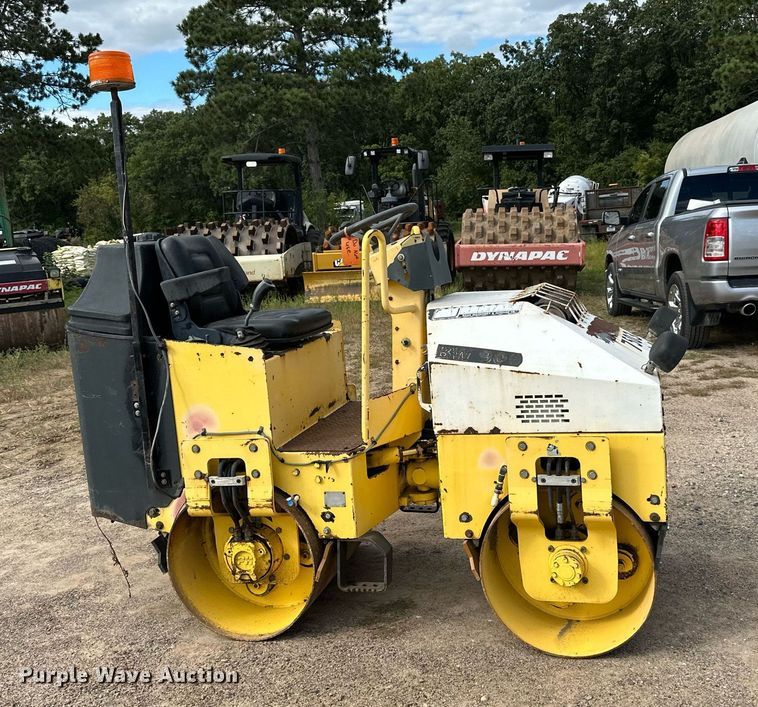 image for item DN0781 2002 Bomag  BW900 double drum vibratory roller