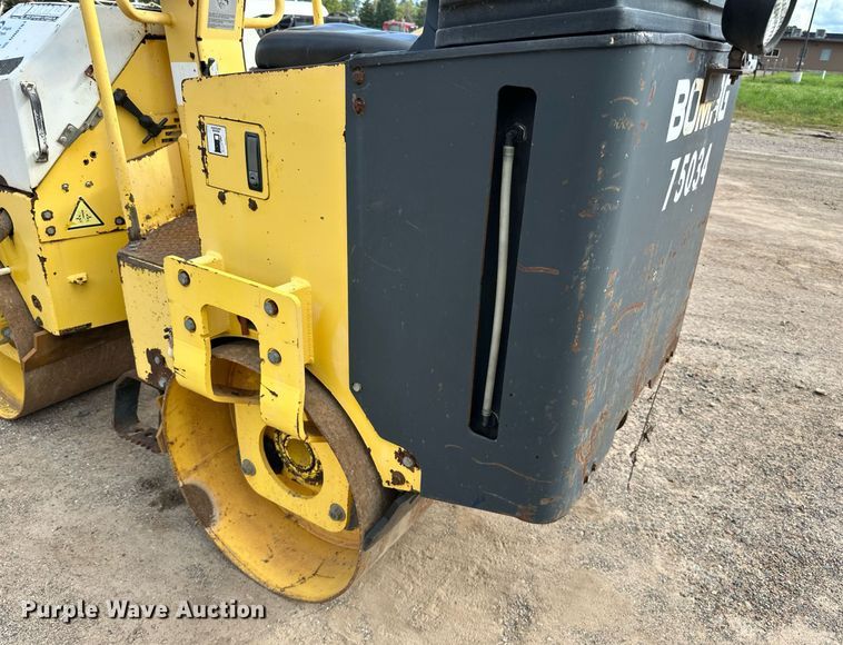 image for item DN0781 2002 Bomag  BW900 double drum vibratory roller
