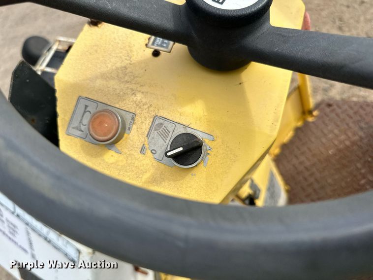 image for item DN0781 2002 Bomag  BW900 double drum vibratory roller