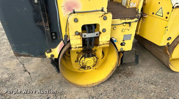 image for item DN0781 2002 Bomag  BW900 double drum vibratory roller