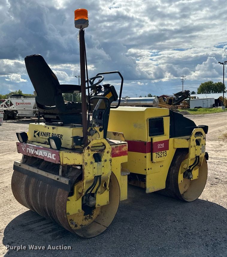 image for item DN0782 2000 Dynapac CC142 double drum vibratory roller