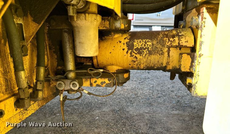 image for item DN0782 2000 Dynapac CC142 double drum vibratory roller