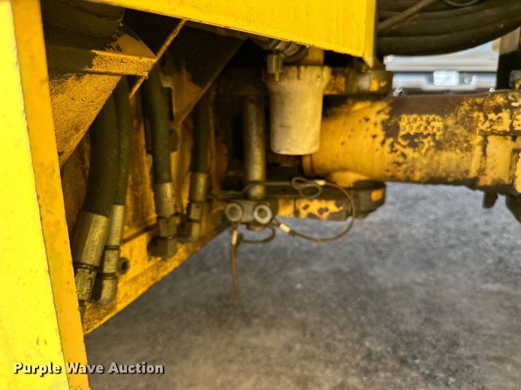 image for item DN0782 2000 Dynapac CC142 double drum vibratory roller