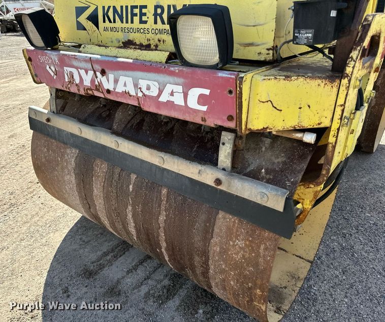 image for item DN0782 2000 Dynapac CC142 double drum vibratory roller