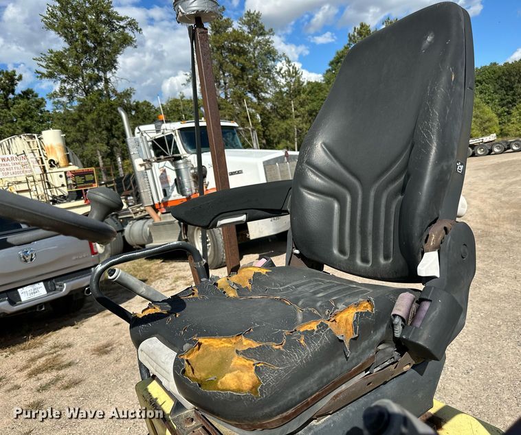 image for item DN0782 2000 Dynapac CC142 double drum vibratory roller