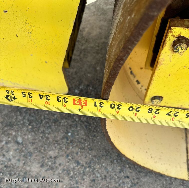 image for item DN0782 2000 Dynapac CC142 double drum vibratory roller