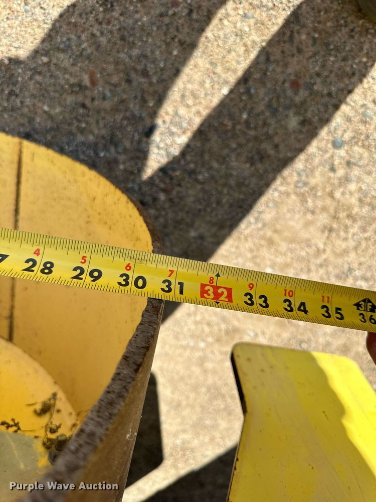 image for item DN0782 2000 Dynapac CC142 double drum vibratory roller