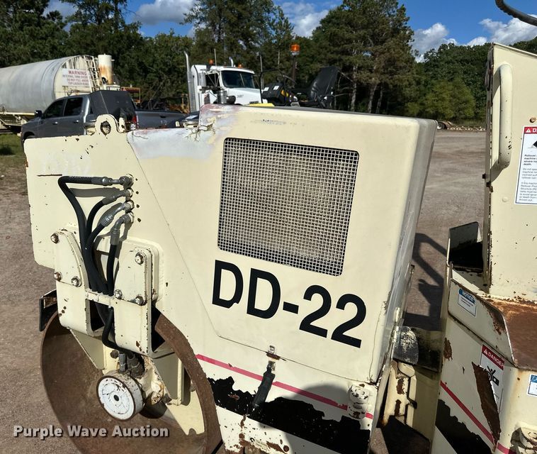 image for item DN0783 1995 Ingersoll Rand  DD22 double drum vibratory roller