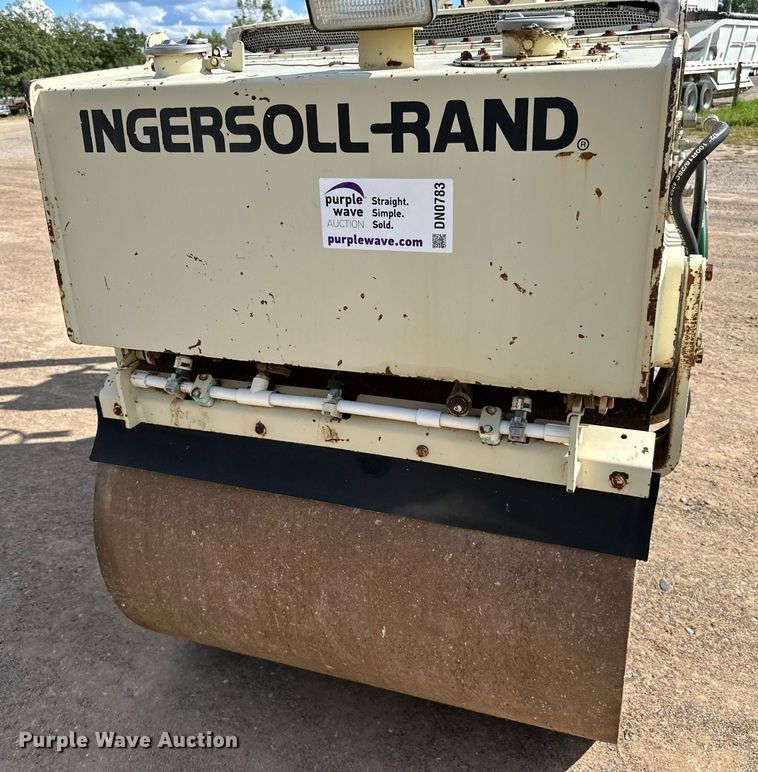 image for item DN0783 1995 Ingersoll Rand  DD22 double drum vibratory roller